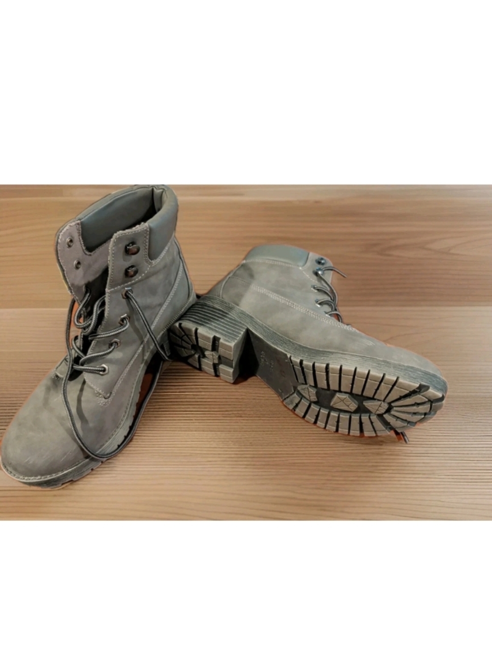 Rock & Candy Women’s Hiking Boots Size 10 Leather Suede Boot Shoe Grey Gray